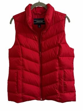 ~Lands' End Red Quilted Puffer Vest. Like New!